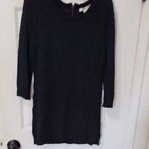 Black 3/4 Sleeve - Classic Women's Sweater With Back Zipper